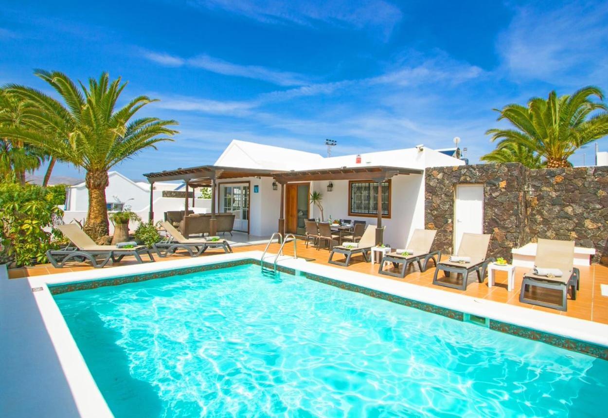 Vil·la Exceptional 3 Bedroom Adsey -short Walk To Town - By Lanzarote Leisure *